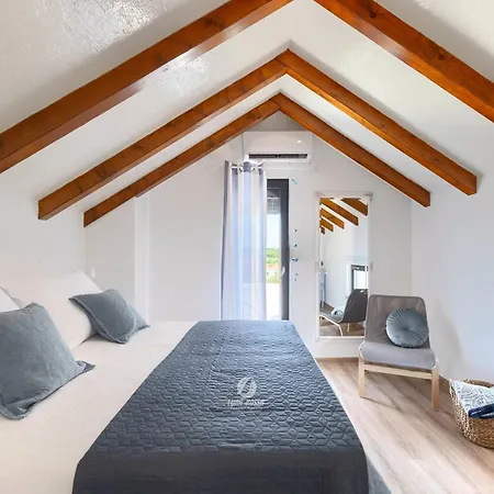 Сasa de vacaciones Adorable With Private Garden And Bubble Bath Pula