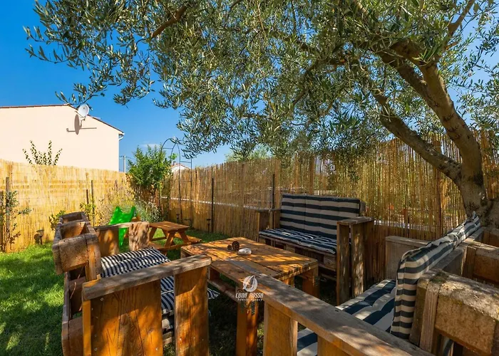 Nyaraló Adorable With Private Garden And Bubble Bath *