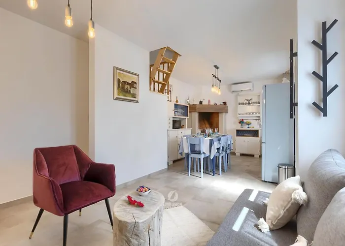 度假居 Adorable With Private Garden And Bubble Bath *